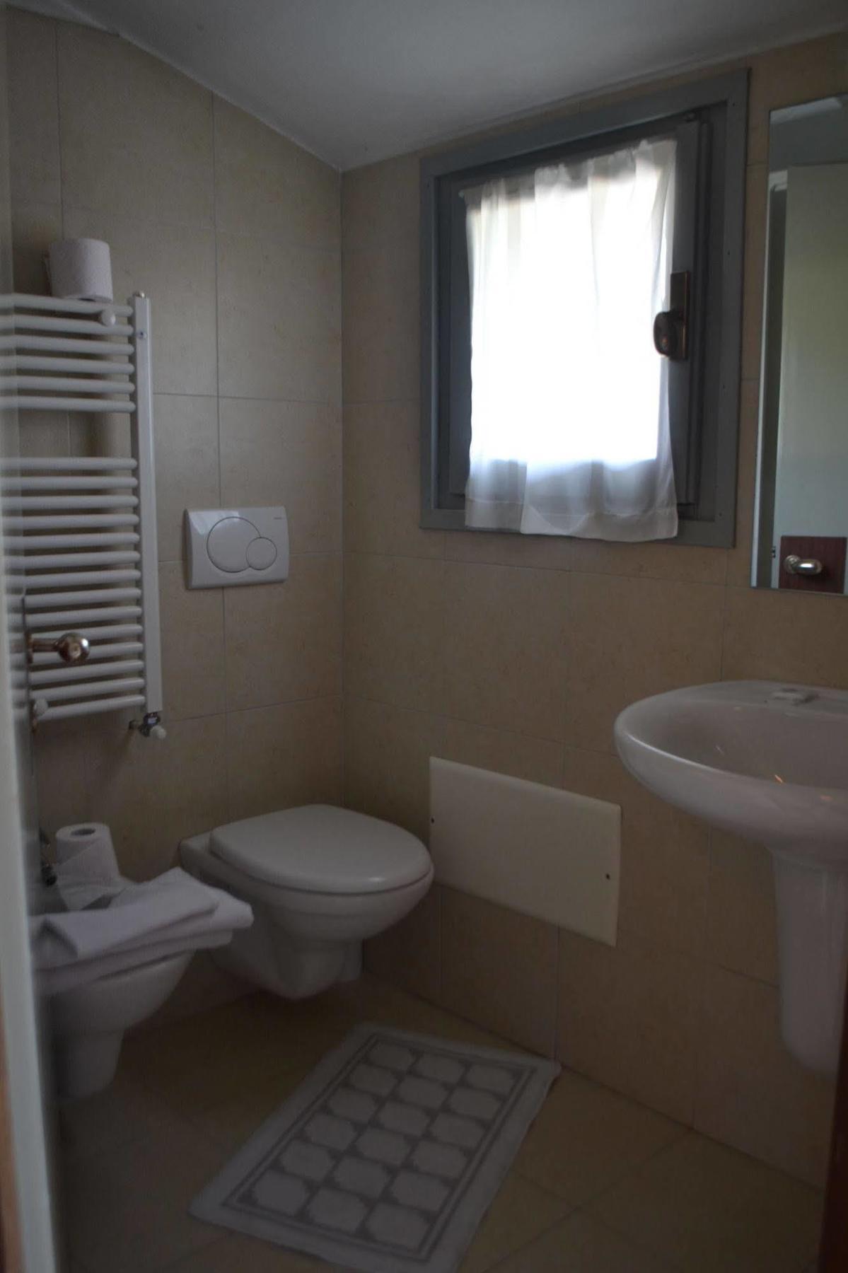 Hotel Aurora Колико Экстерьер фото